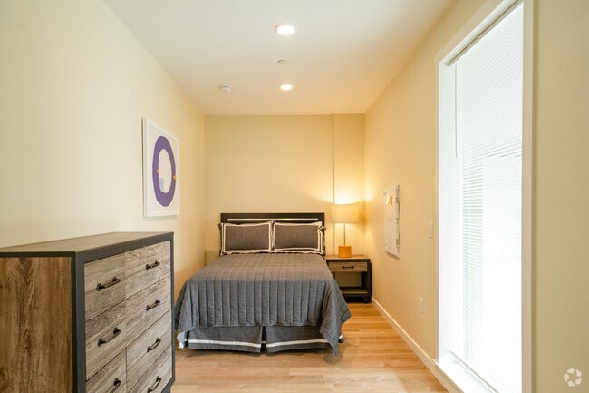 Studio - Bella Creek Apartments