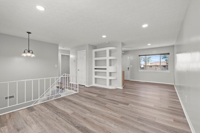 Living room and dinning area - 3161 Kenray Dr