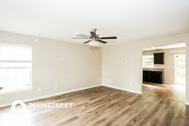 Foto del edificio - 5708 Shining Oak Ln