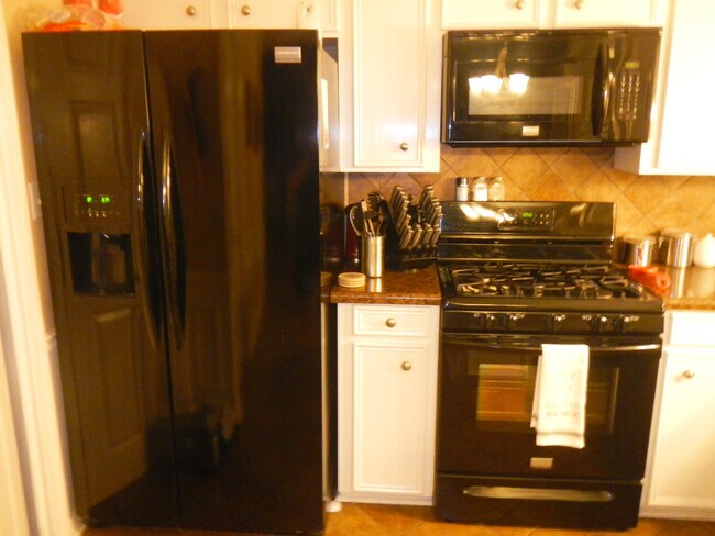 Foto del edificio - 1502 Winchester Dr