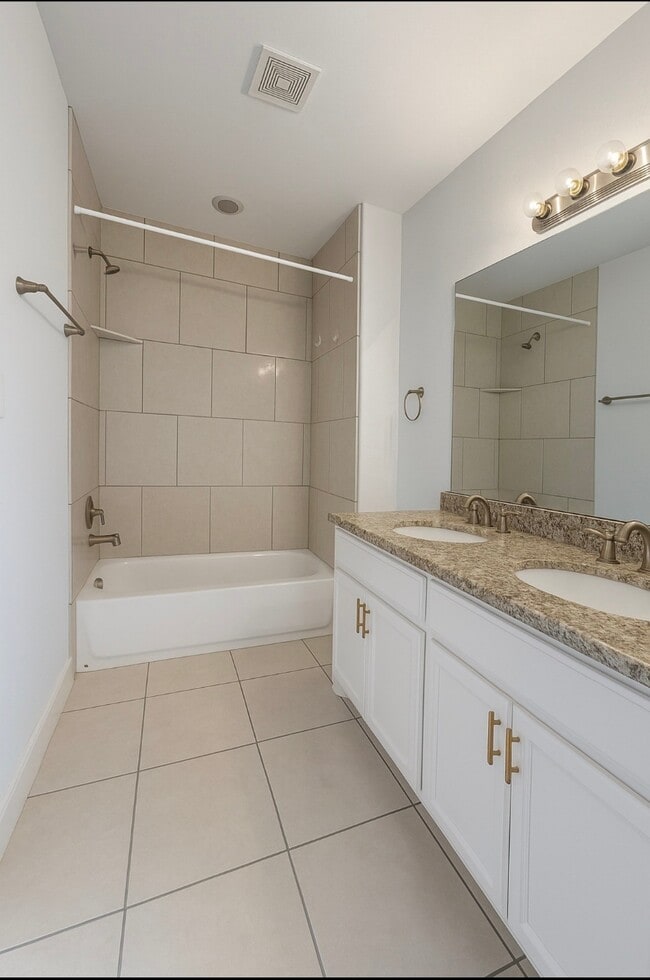 Building Photo - 4915 Manor Stone Ln