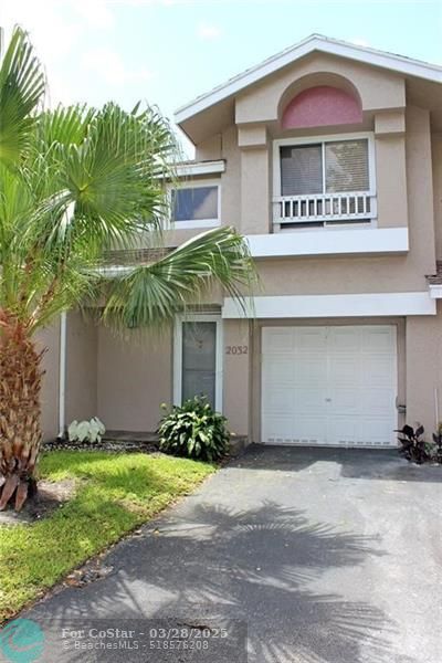 Primary Photo - 2032 Discovery Cir W