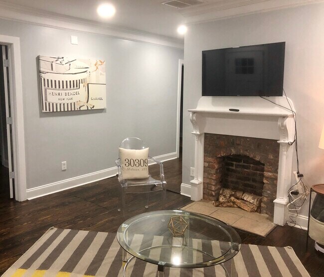 Foto del edificio - 1085 Harwell St NW