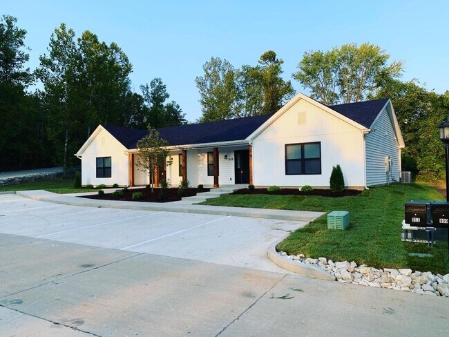 Foto del edificio - 914 Boulder Creek Estates