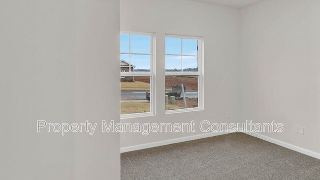 Building Photo - 319 Murphy Ln
