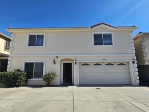 Building Photo - 6949 Elmo St