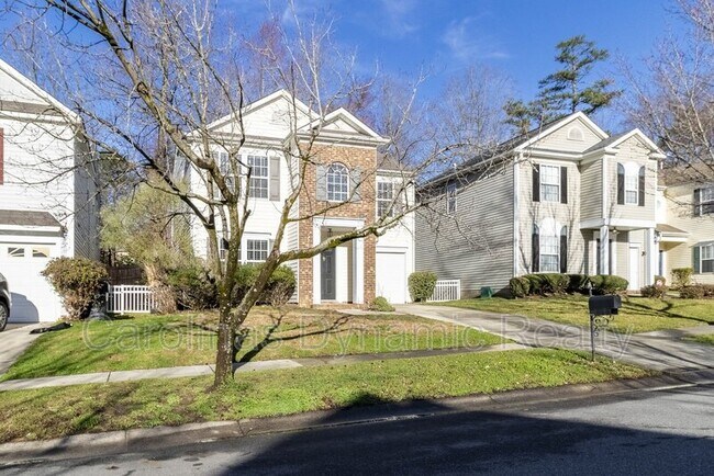 Building Photo - 5224 Silabert Ave