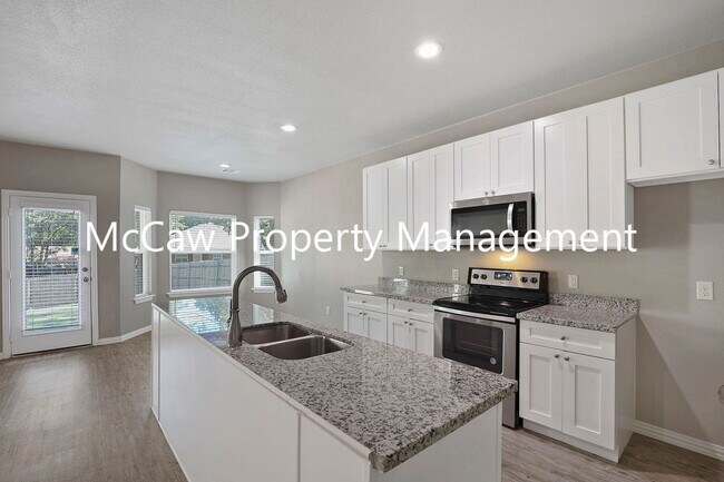 Foto del edificio - 8225 Richard St