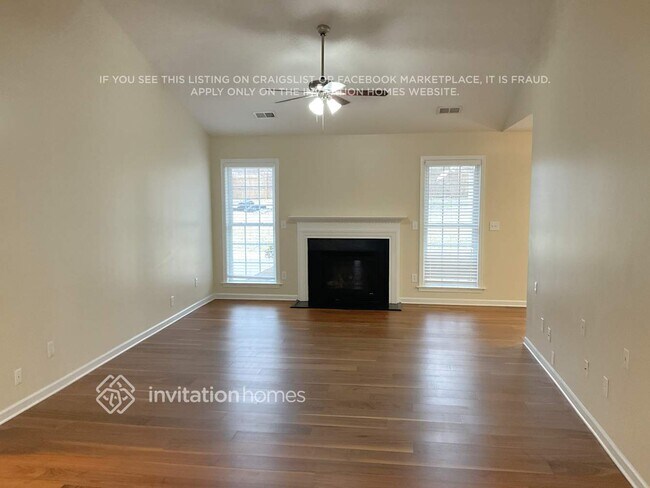 Foto del edificio - 435 Stoney Run Dr