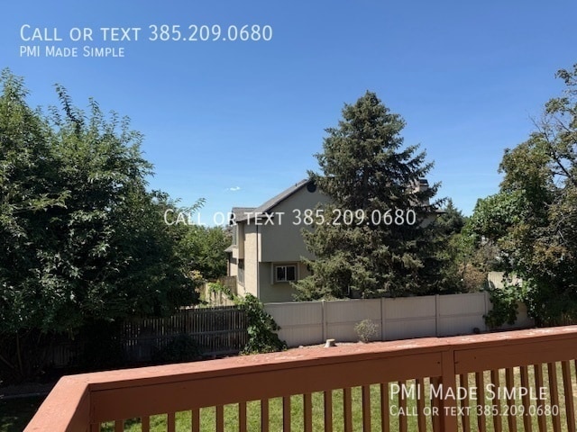 Building Photo - 10342 Countrywood Dr