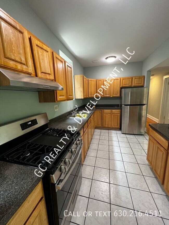 Foto del edificio - 2144 W Estes Ave