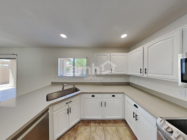 Foto del edificio - 31352 N Shale Dr