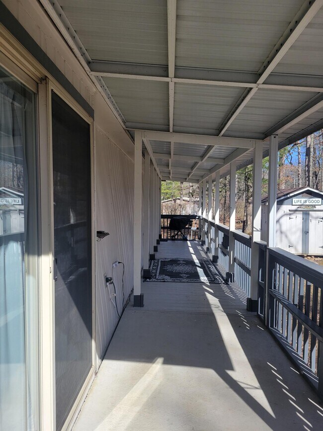 Foto del edificio - 133 Rugby Ct