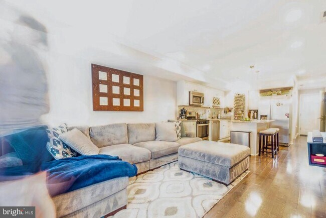 Foto del edificio - 1739 Holbrook St NE