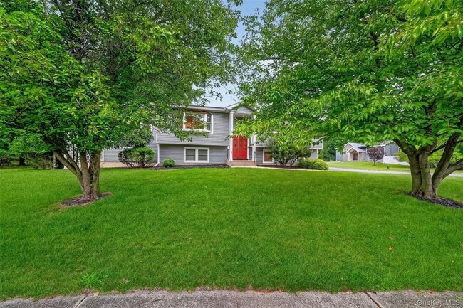 Building Photo - 234 Betsy Ross Dr