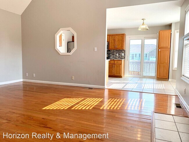 Building Photo - 3 br, 2 bath House - 1899 Sydney Louise Dr.
