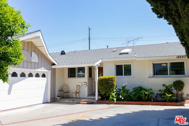 Building Photo - 18638 Liggett St