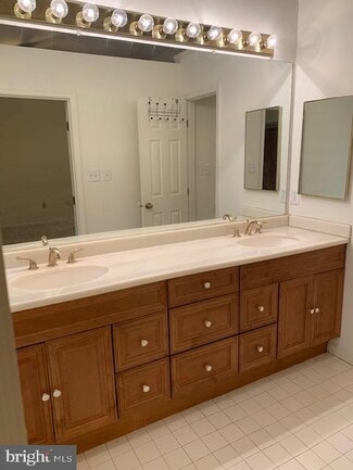 Building Photo - 3101 Sutherland Hill Ct