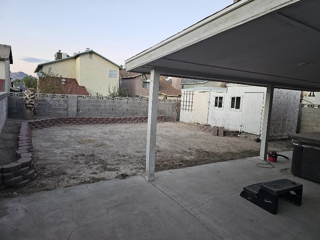 Foto del edificio - 517 Inness Ave