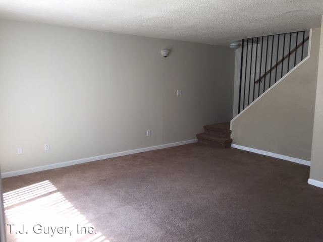 Foto del edificio - 2744-2744 Ruddell Rd SE