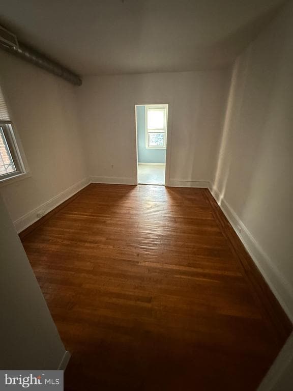 Foto del edificio - 4710 Baltimore Ave