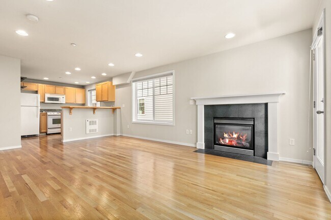 Foto del edificio - 2bd/1.5ba Seattle Townhouse
