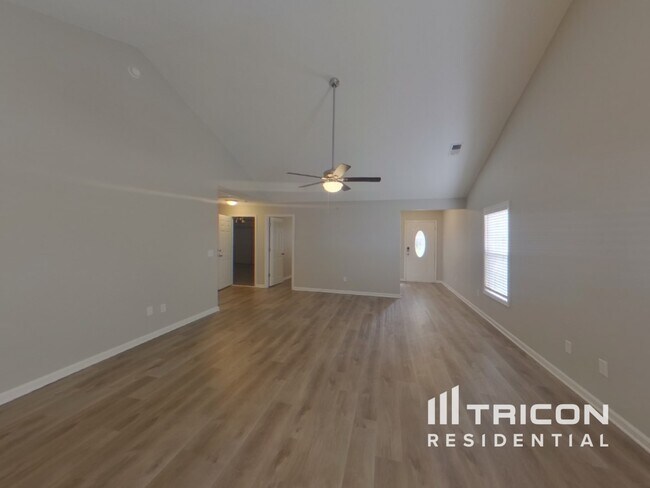 Building Photo - 268 Fox Squirrel Cir