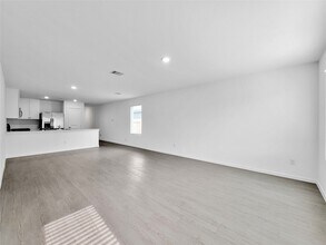 Building Photo - 1619 Winwood Dr