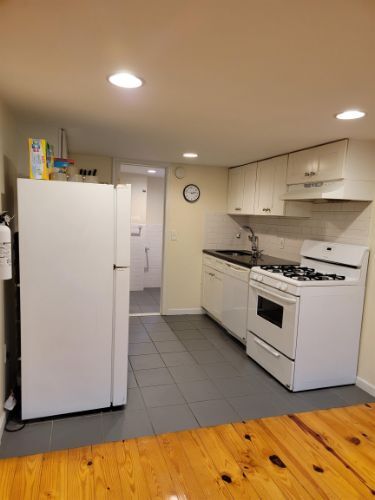 Foto del edificio - 104 Cottage St