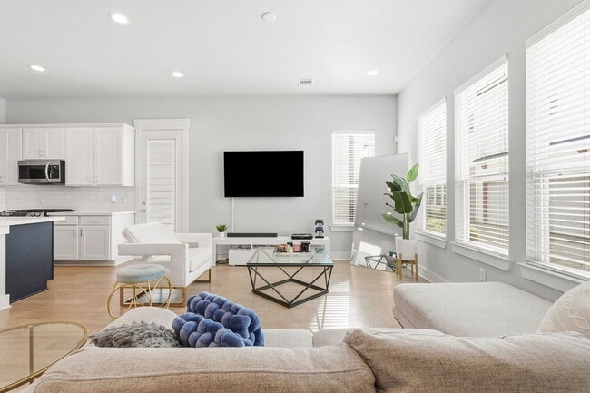 Photo - 3113 Paul Quinn St Apartment