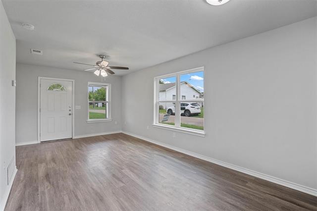 Foto del edificio - 317 Jones St