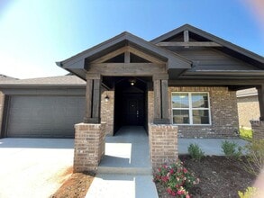 Building Photo - 3409 Piney River Dr