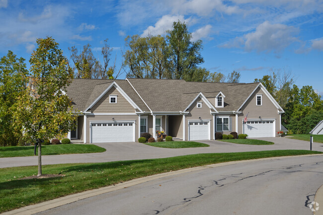 Building Photo - StoneBrook Townhomes & Cottages