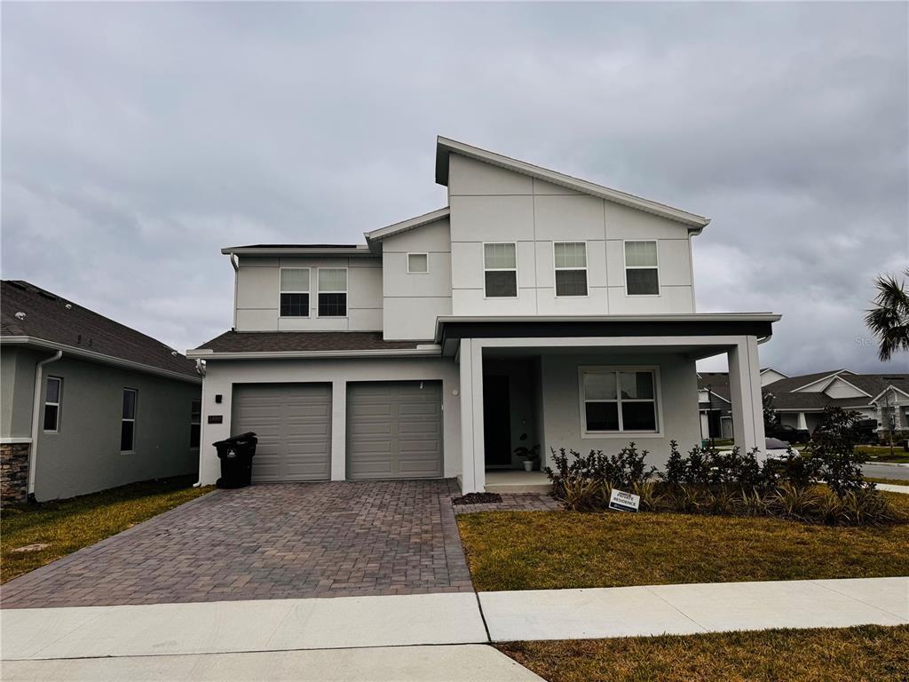 Foto principal - 19089 Blueleaf St