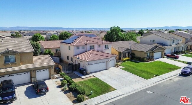 Building Photo - 3056 Janine Ave