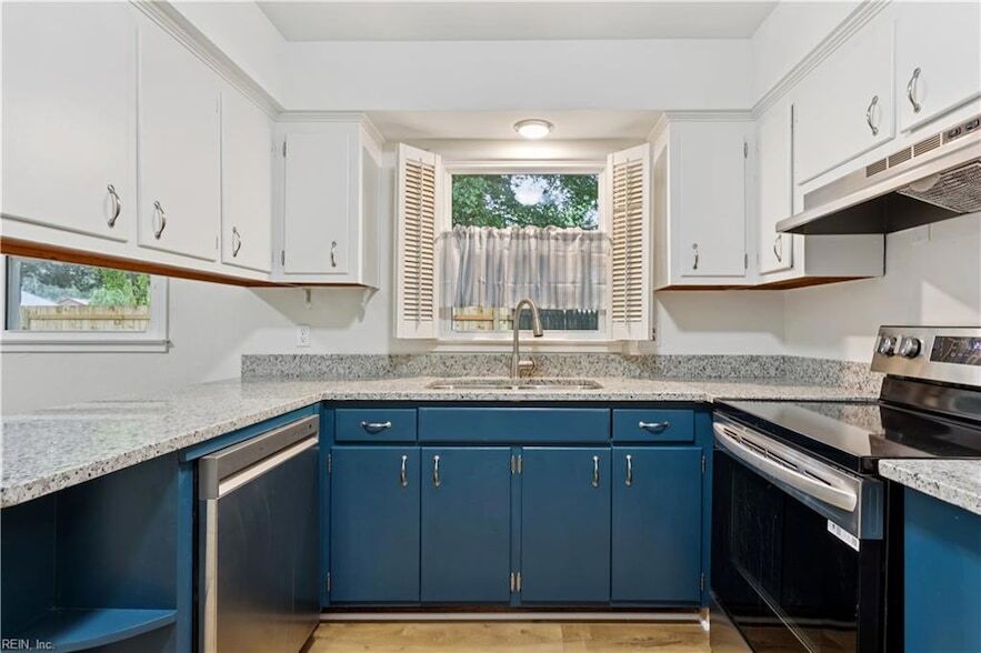 Foto principal - 73 Stanley Dr