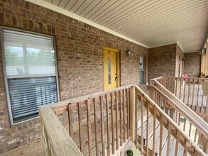 Building Photo - 20637 Blueberry Ln