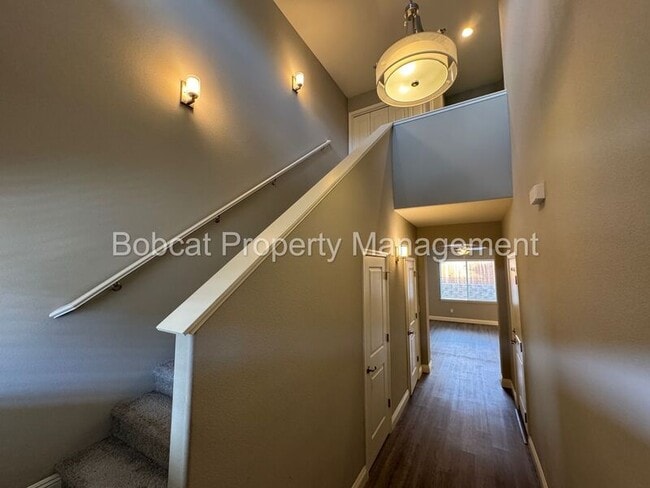 Foto del edificio - 1292 Saltern Dr