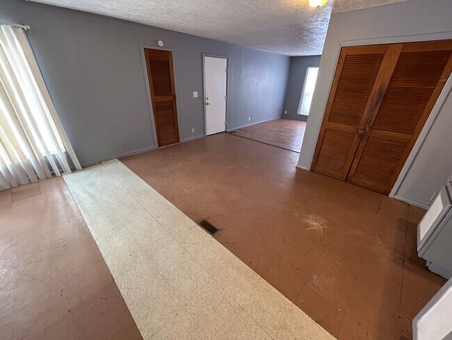 Foto del edificio - 1011 Moore St