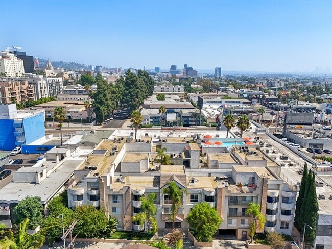 Building Photo - Regency Detroit Apartments Building Photo - Regency Detroit Apartments