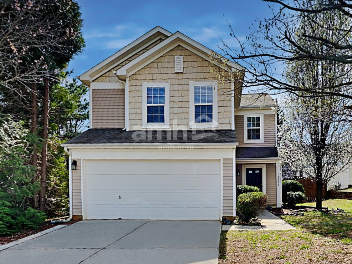 Primary Photo - 15525 Rathangan Dr