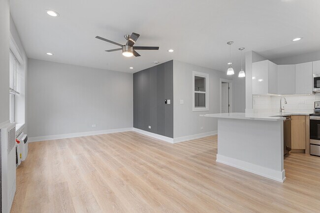Foto del edificio - 7070 N Sheridan Rd
