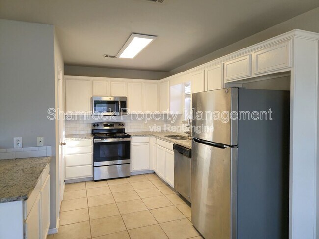 Foto del edificio - 10145 Orchid Ln