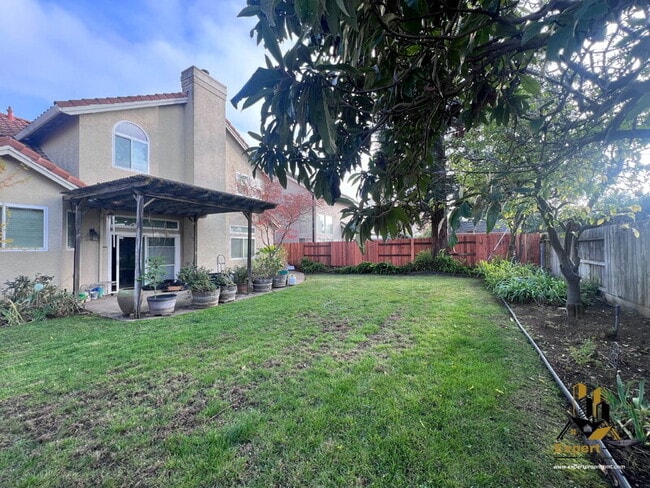 Building Photo - 8204 Eversley Ct