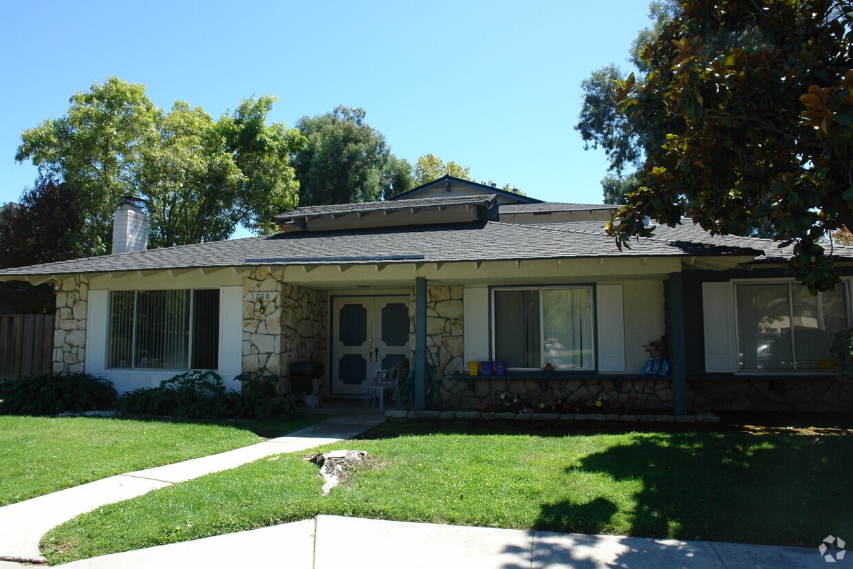 Building Photo - 1760 De Marietta Ct