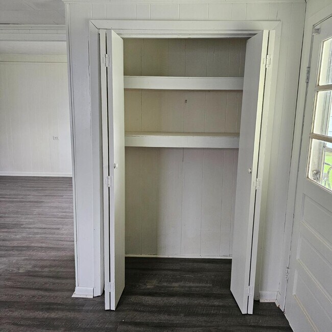 Foto del edificio - 611 Willow St