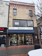 Building Photo - 95 Broad St