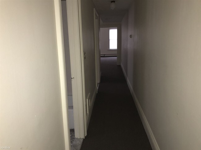 Foto del edificio - 1 br, 1 bath Apartment - 38 Congress St 101 -