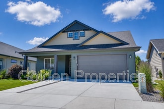 Building Photo - 7768 N Girard Cir