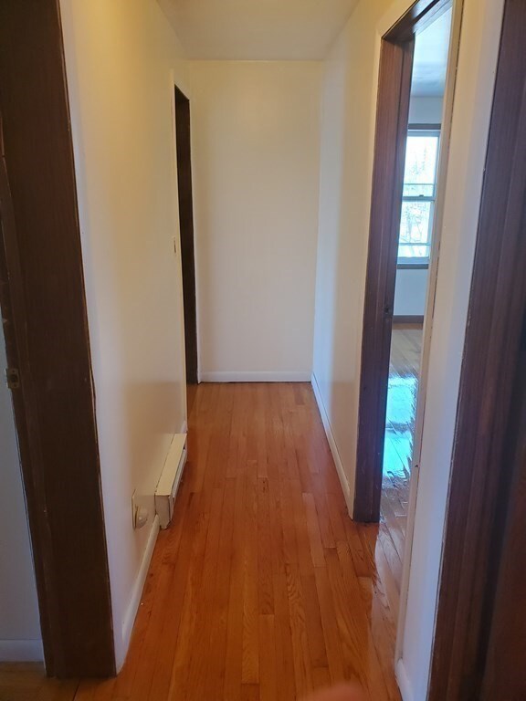 Building Photo - 94 Selden St